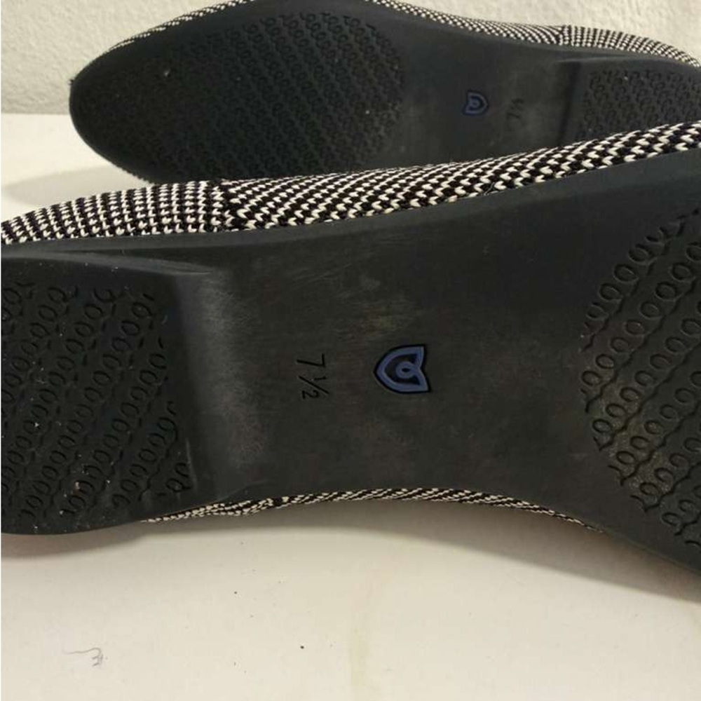 Rothy's Monochrome Patterned Loafers - Picture 5 of 6